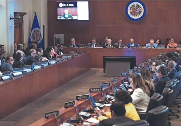 Perú y México chocan en la OEA por derecho al asilo; Lima demanda retirar protección a Betssy Chávez