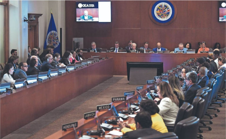 Perú y México chocan en la OEA por derecho al asilo; Lima demanda retirar protección a Betssy Chávez