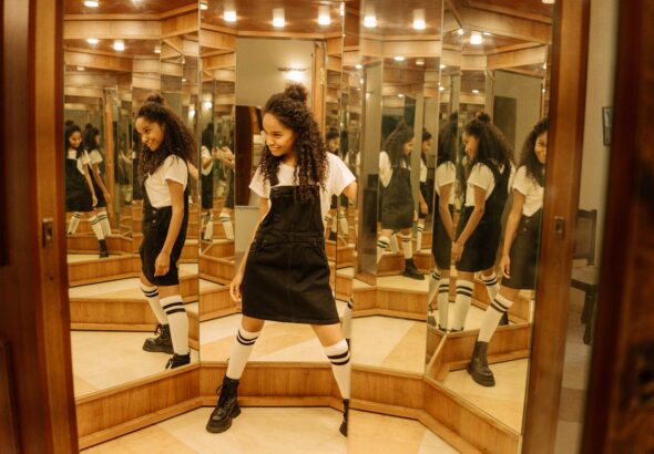 pexels-cottonbro-6208385