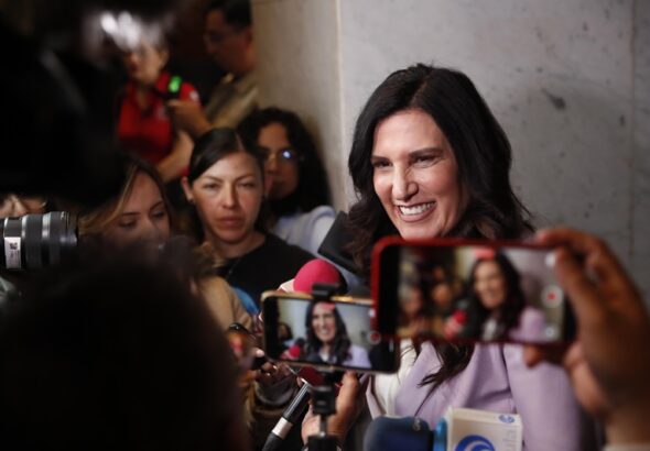 fe499f2e-f986-40b6-82ca-9fd081fba693