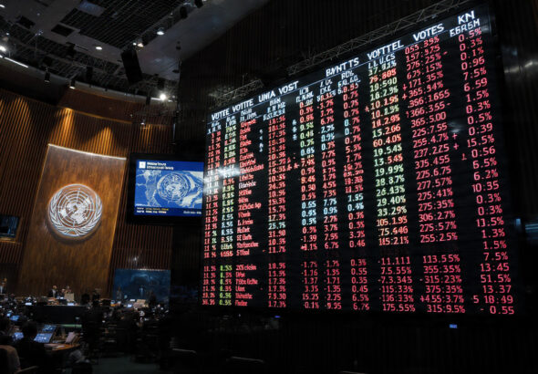 photojournalism-shot-on-35mm-lens-f8-deep-depth-of