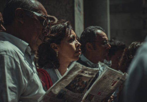 photojournalism-shot-on-85mm-lens-f18-shallow-dept (3)