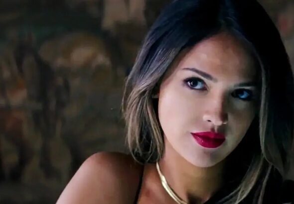 Eiza González protagoniza Iron Jane- impacto de la industria del fisicoculturismo