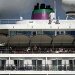 Francia confina a 1,700 pasajeros de crucero por brote infeccioso; investigan intoxicación