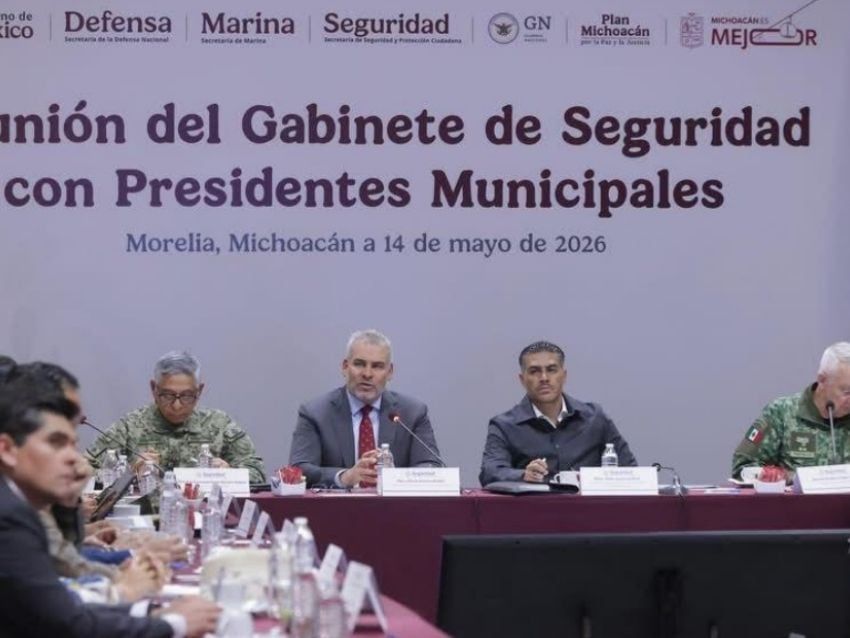 Reunión de emergencia- Harfuch se despliega en Michoacán con la cúpula militar